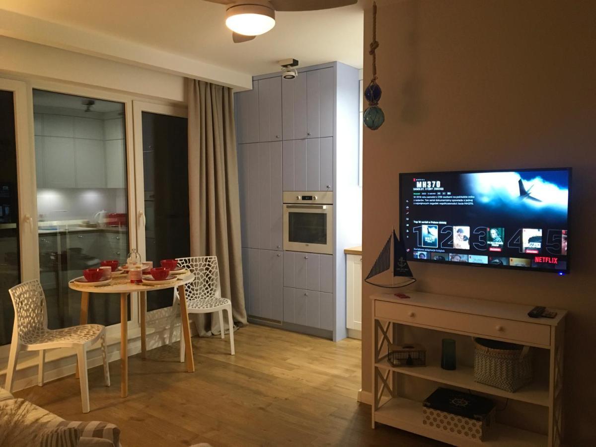 Apartament Marine Holiday Elblag - Winda -Parking W Hali Garazowej -Gratis -Business Stays Exterior photo